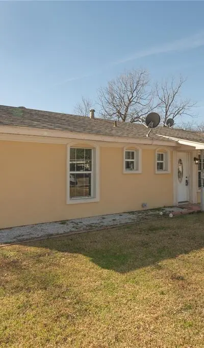 913 Russell Road, Everman TX 76140 - Photo 5