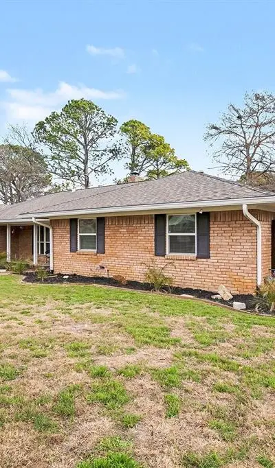 1603 Miller Court, Pantego TX 76013 - Photo 3
