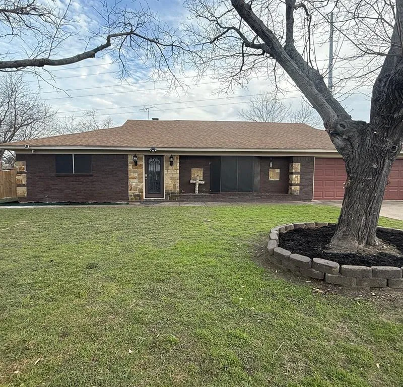 3240 Valley Forge Trail, Forest Hill TX 76140