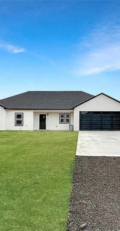 6472 Old Clarksville Road, Reno TX 75462