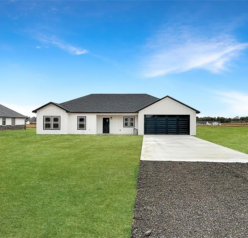 6472 Old Clarksville Road, Reno TX 75462