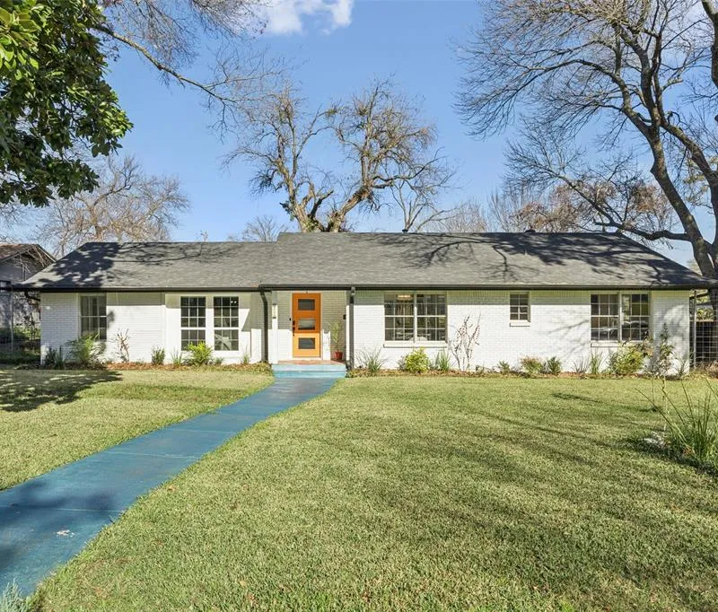 2715 Bonnywood Lane, Dallas TX 75233