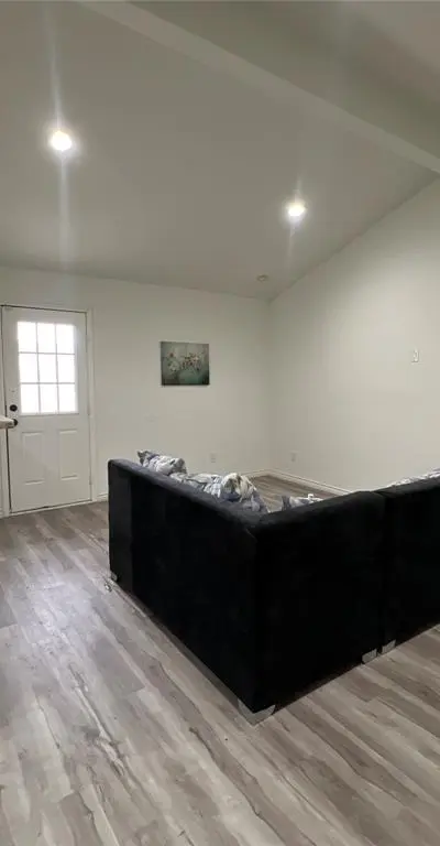 1009 Dawnview Street, Arlington TX 76014 - Photo 4