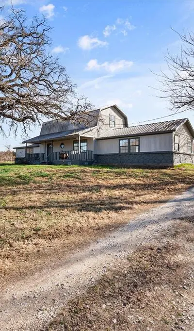 443 County Road 3799, Paradise TX 76073
