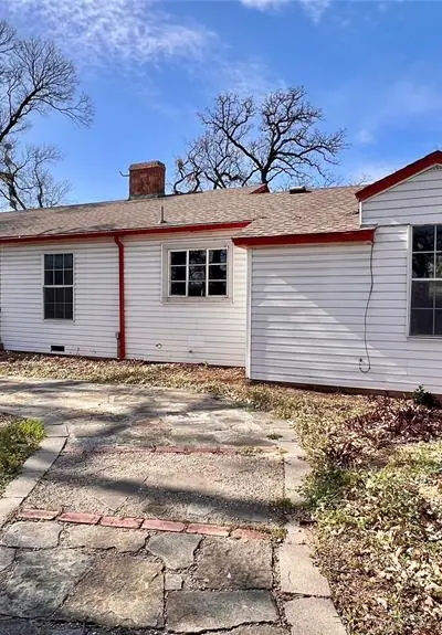 2522 N Hughes Avenue, Fort Worth TX 76103