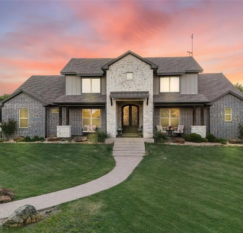 18503 Wortham Bend Road, China Spring TX 76633