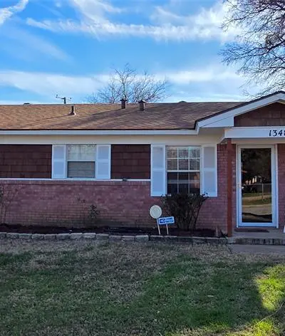 1348 E Anthony Street, Fort Worth TX 76115 - Photo 2