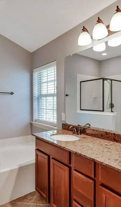 3912 Amberwood Drive, Addison TX 75001 - Photo 5
