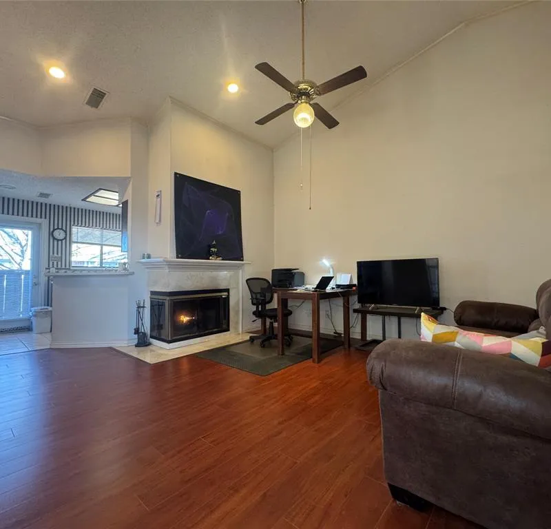 401 Pebble Way # 237, Arlington TX 76006
