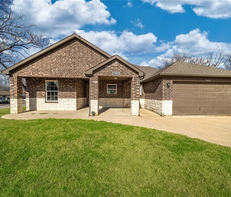 14001 Cimarron Drive, Balch Springs TX 75180