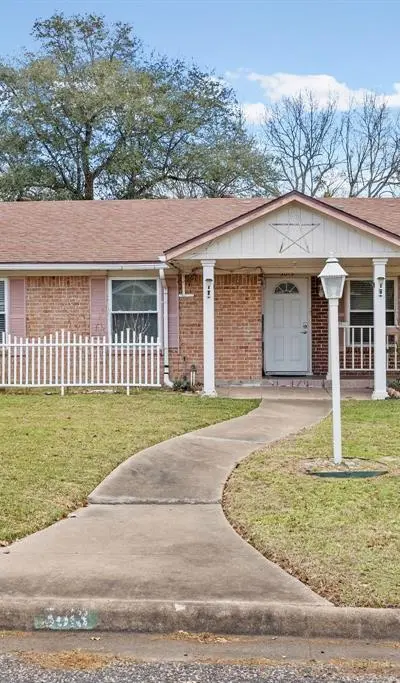3013 Arapaho Road, Commerce TX 75428