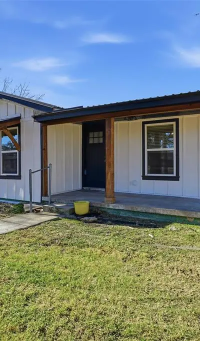 414 Fannin Street, Millsap TX 76066