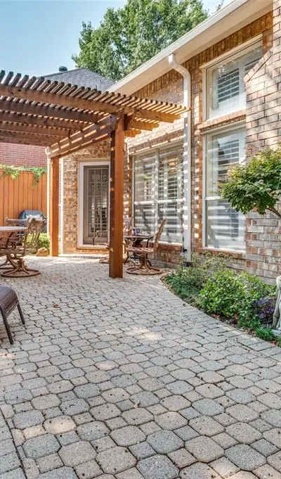 14596 Blueberry Court, Addison TX 75001 - Photo 2