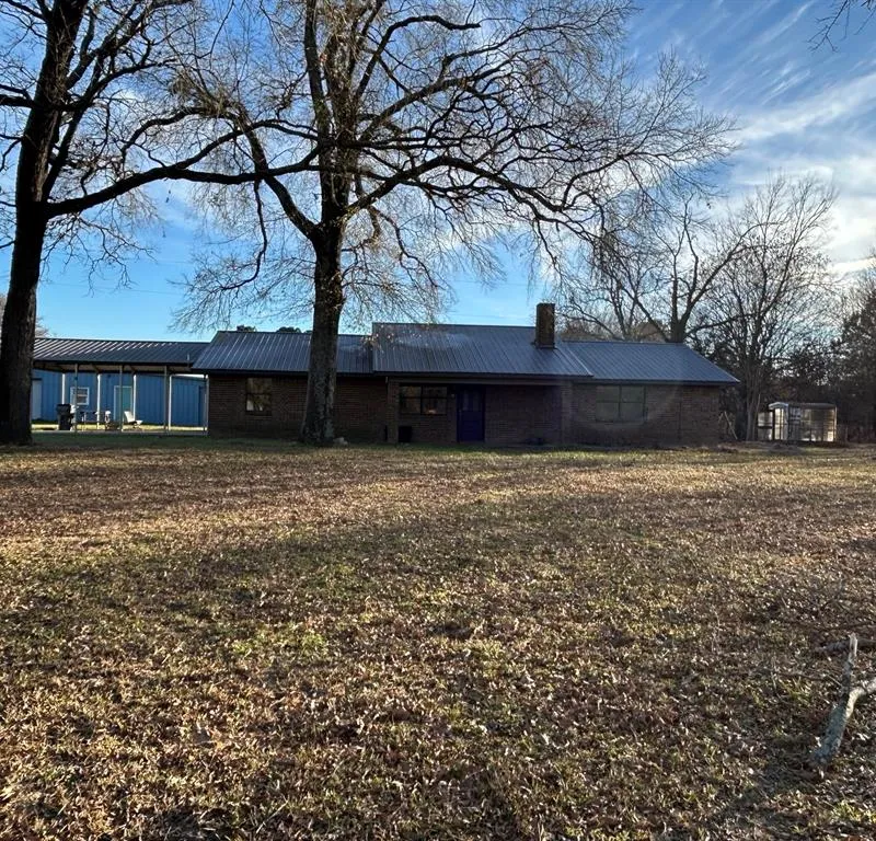 770 Rs County Road 3060 Road, Emory TX 75440