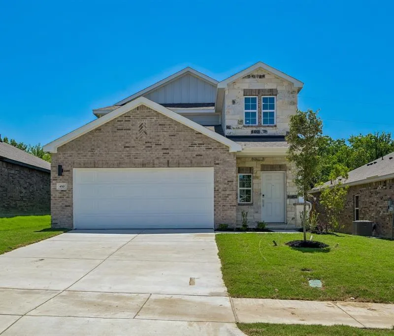 450 Suffolk Drive, Ferris TX 75125