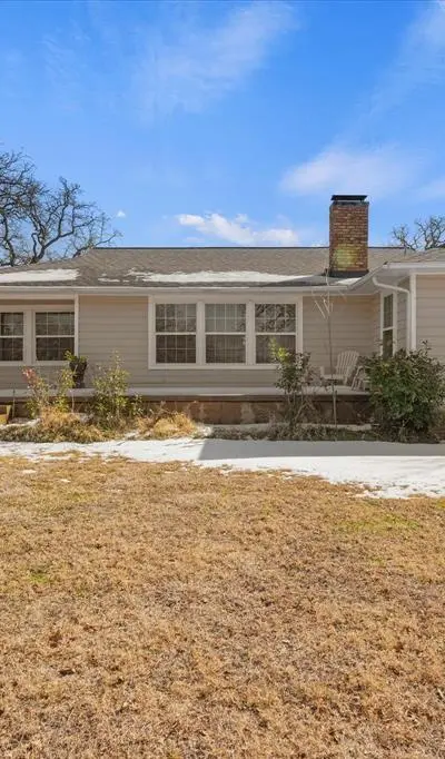 425 Oakhill Drive, Denton TX 76201 - Photo 3