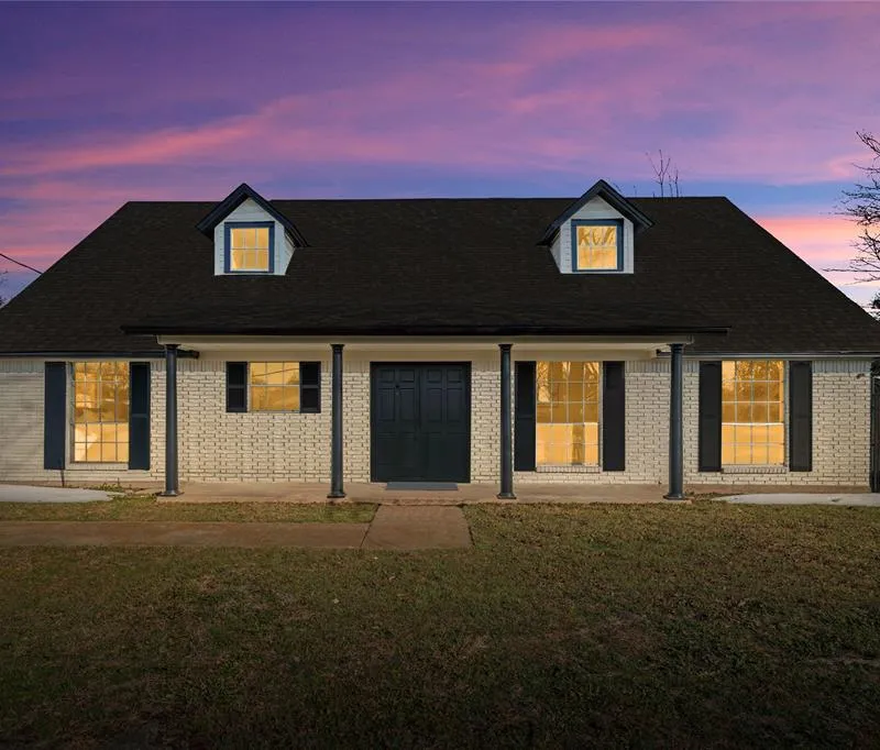 1207 Plateau Drive, Duncanville TX 75116
