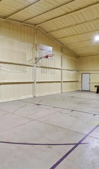 406 N Oak Lane, Tolar TX 76476 - Photo 4