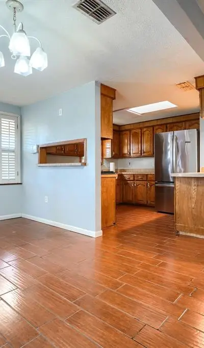 2112 Mangum Street, Commerce TX 75428 - Photo 5