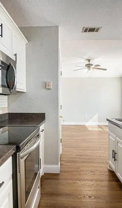 408 Mesquite Drive, Rio Vista TX 76093 - Photo 5