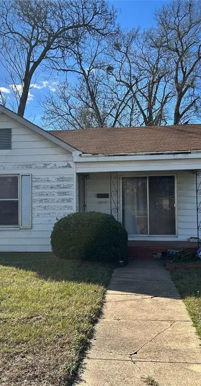 1221 Old Noonday Road, Tyler TX 75701 - Photo 2
