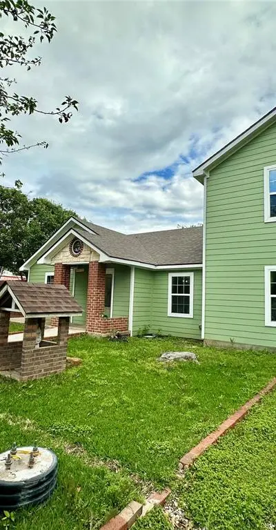 3642 Ada Avenue, Fort Worth TX 76105 - Photo 2