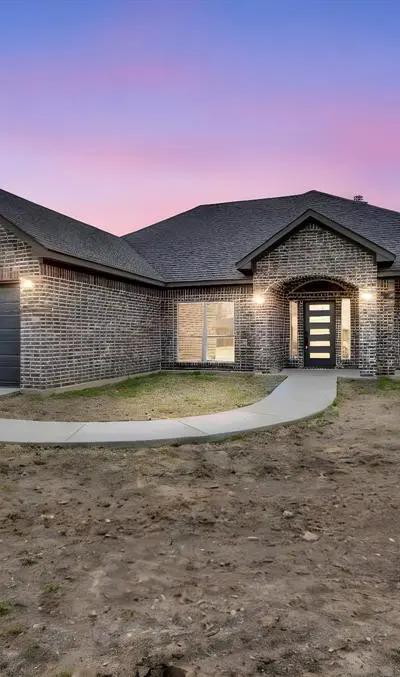 203 W Denton Street, Palmer TX 75152 - Photo 2