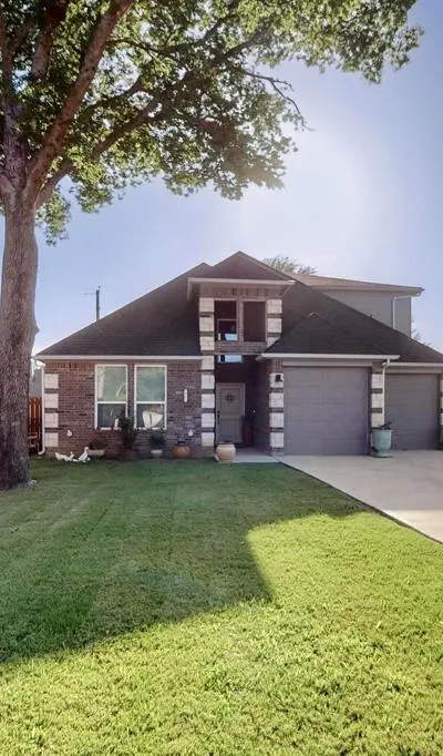 1901 Avenue E, Grand Prairie TX 75051