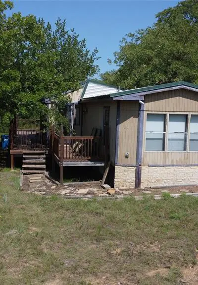 194 LAKEVIEW, Sunset TX 76270 - Photo 3