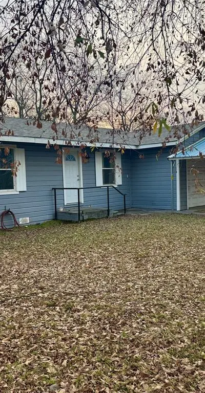 511 W REDWOOD, Campbell TX 75422 - Photo 2