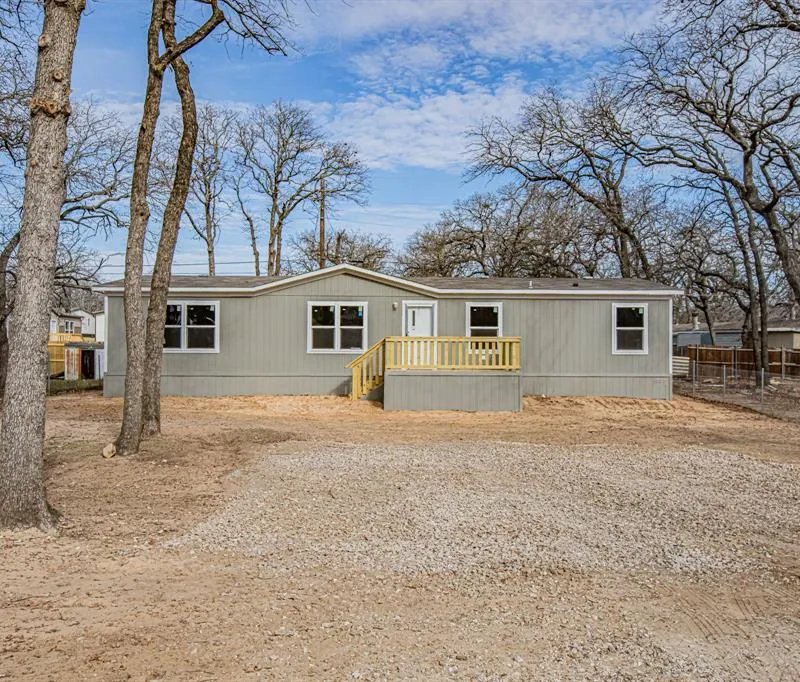1613 Mockingbird Lane, Pelican Bay TX 76020