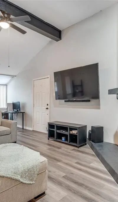 2110 Randy Snow Road # 313, Arlington TX 76011