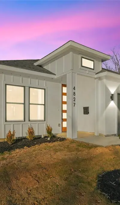 4827 Baldwin Street, Dallas TX 75210 - Photo 2