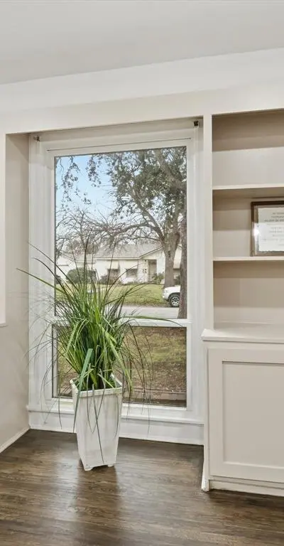 6624 Reeves Street, Richland Hills TX 76118 - Photo 3