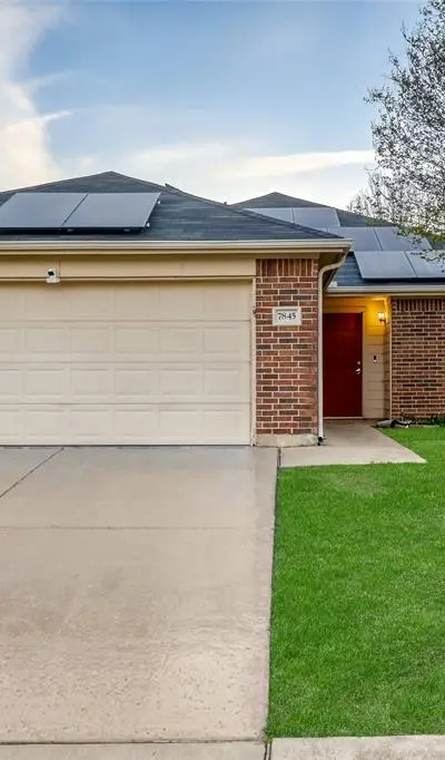 7845 Whitney Lane, Fort Worth TX 76112