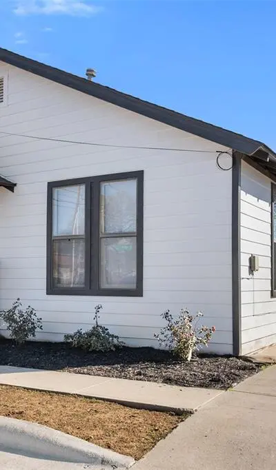 2724 E 12th Street, Fort Worth TX 76111 - Photo 2