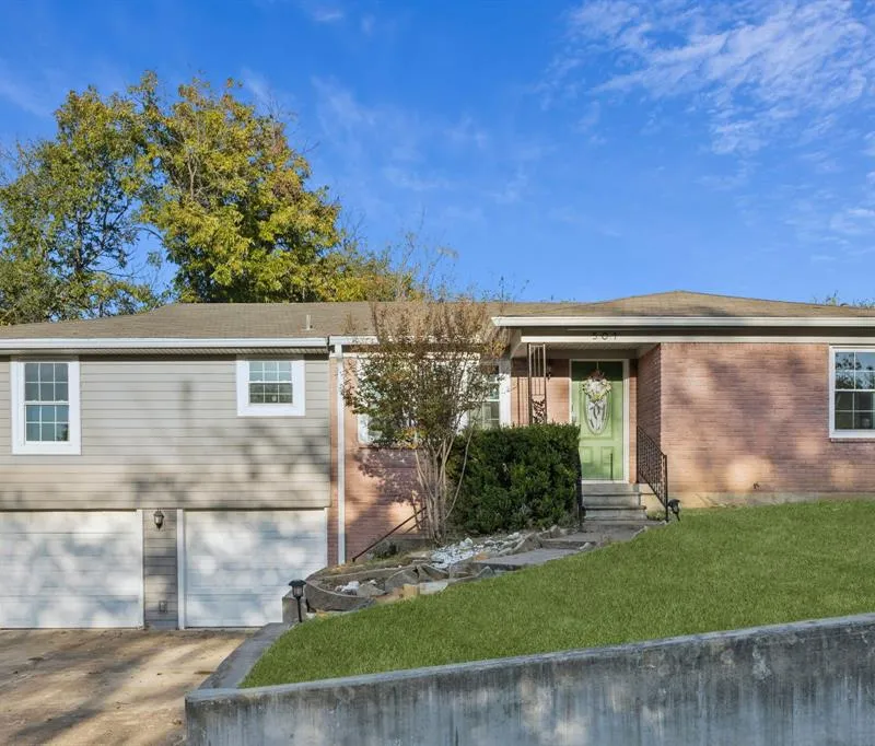 501 Odie Drive, White Settlement TX 76108