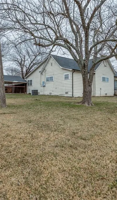 108 N Baker Street, Ferris TX 75125 - Photo 3