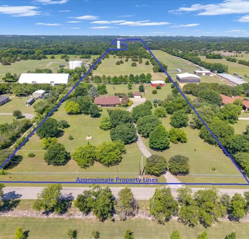 1900 S Duncanville Road, Ovilla TX 75154