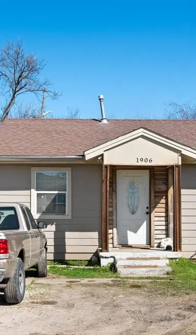 1906 S Peachtree Road, Balch Springs TX 75180