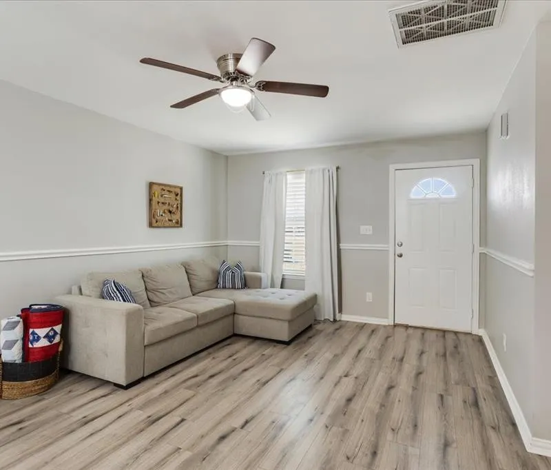 307 N Carter, Howe TX 75459