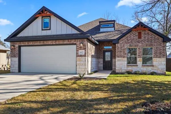 612 N US Highway 69, Celeste TX 75423