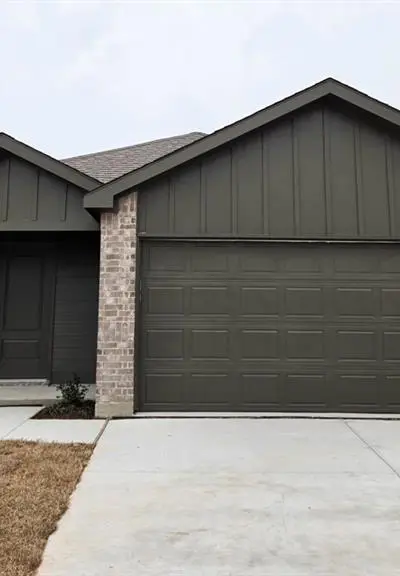 107 Choctaw Drive, Leonard TX 75452