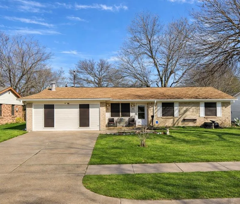 639 Yale Drive, Lancaster TX 75134