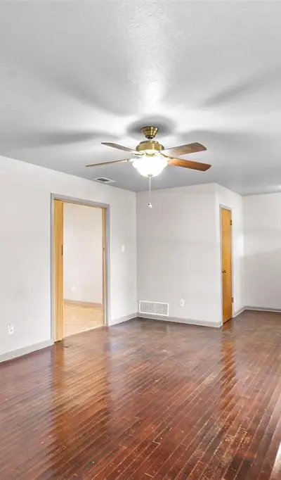 603 E Market Street, Mabank TX 75147 - Photo 5