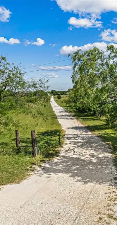 15966 Old China Spring Road, China Spring TX 76633 - Photo 3