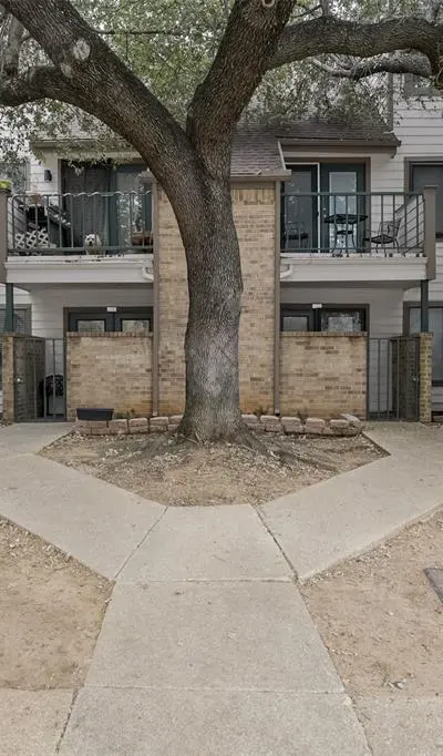 2311 Basil Drive # C106, Arlington TX 76006
