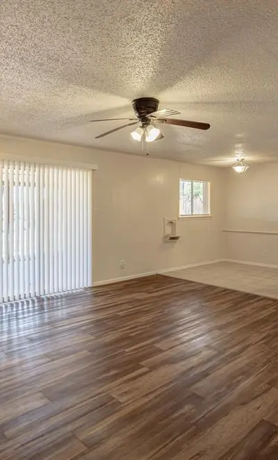 6704 Trailwood Drive, Forest Hill TX 76140 - Photo 5