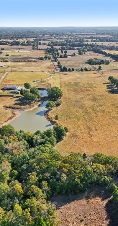 10821 County Road 2503, Eustace TX 75124 - Photo 2
