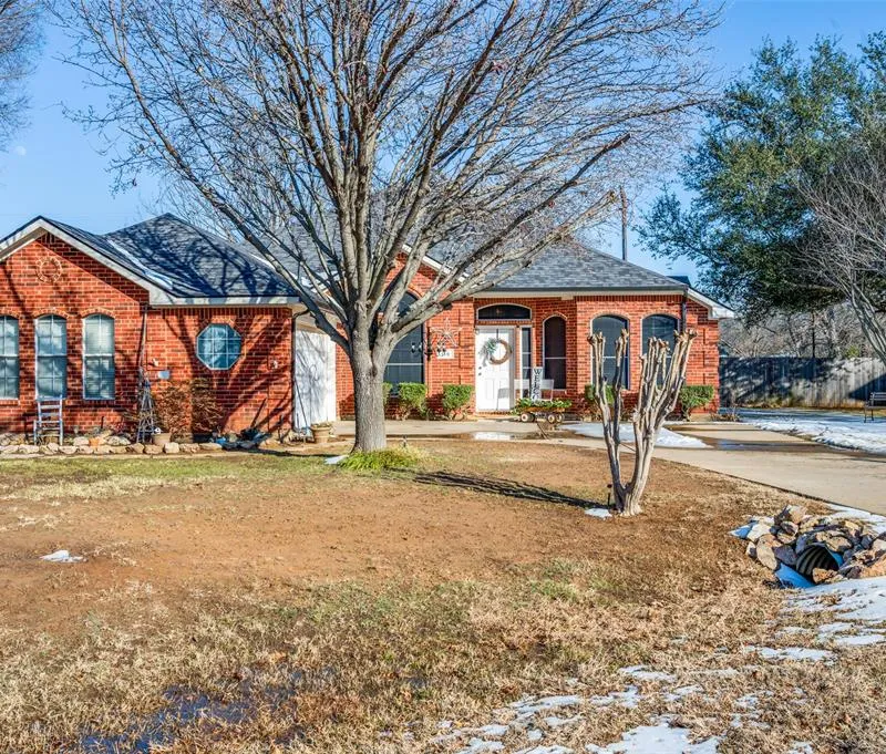 115 Dogwood Trail, Shady Shores TX 76208